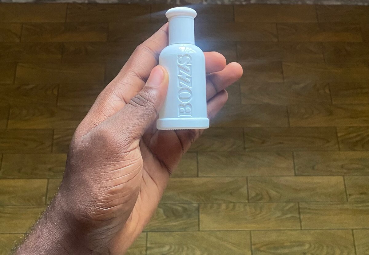 Bozzs white