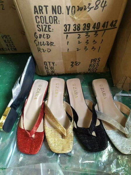 Ladies slipper heel