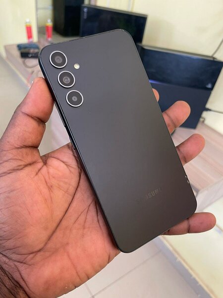 Samsung A34