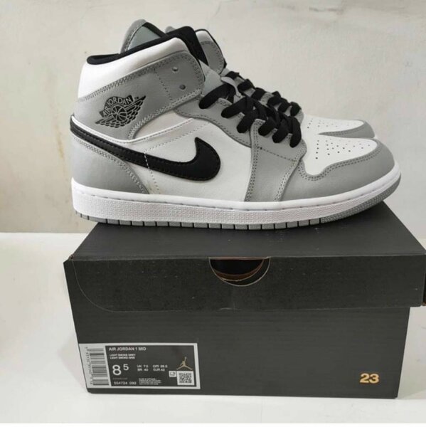 Air Jordan 1 Retro Hugh OG
