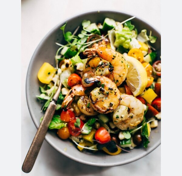 Shrimps salad