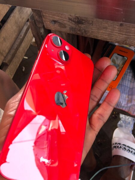 iPhone 13