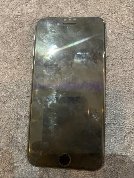 iPhone 8
