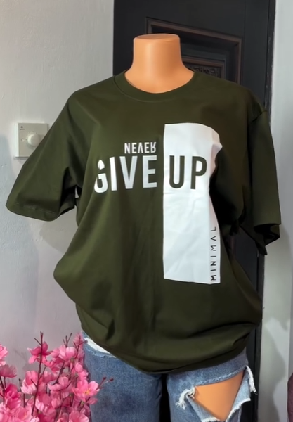 T-shirt red