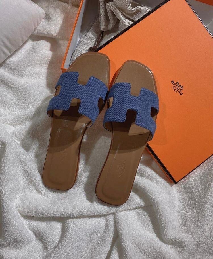 Ladies slide