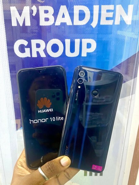 HUAWEI HONOR 10 LITE