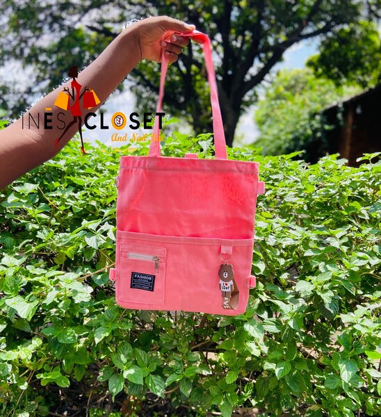 Canvas tote bags