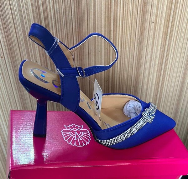 Chic talons1