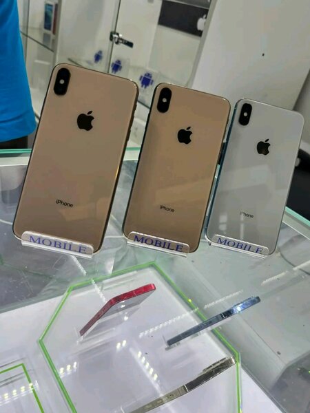 iPhone XS MAX 64GB
