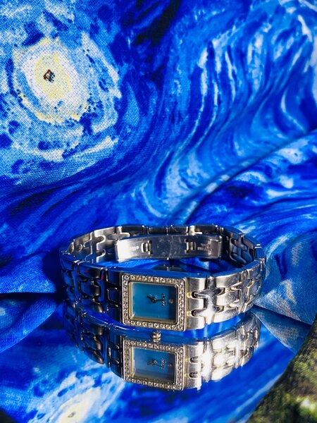 LADIES WATCH