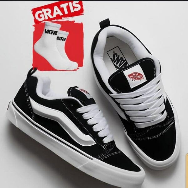 Vans Knu Skool