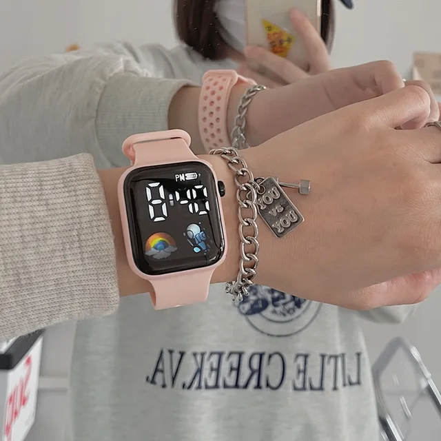 MONTRE ÉLECTRONIQUE