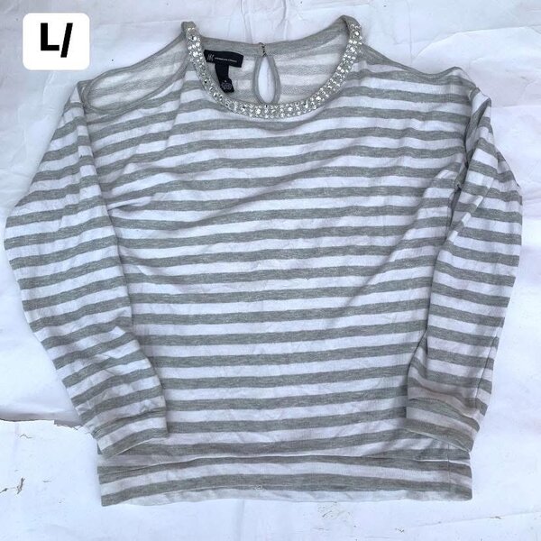 Salaula sweatshirts