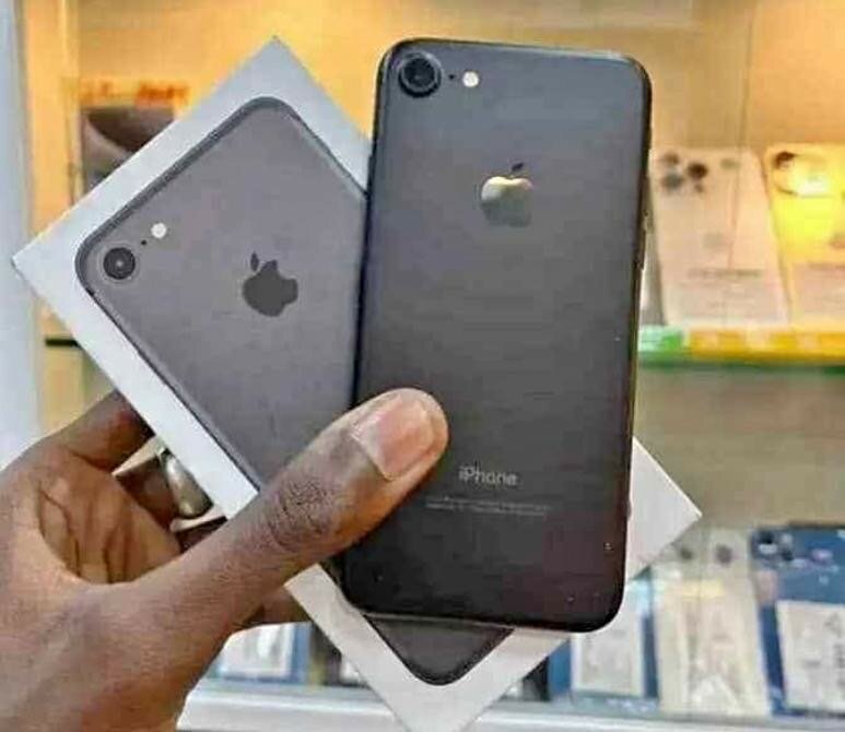 iPhone 7