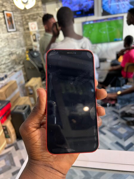 iPhone 12