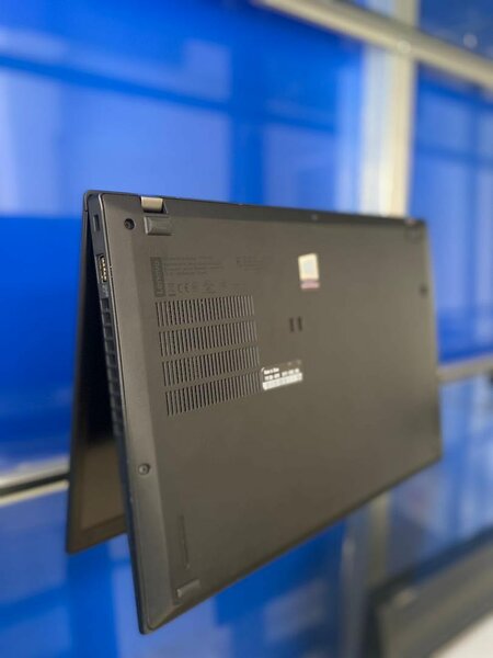 Lenovo X13