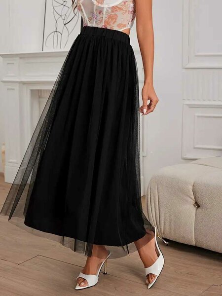 Elegant Black Tulle Skirt