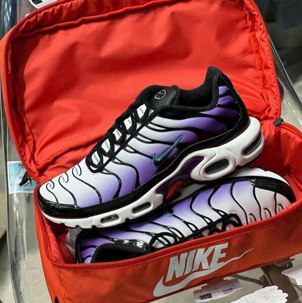Chaussure Nike Tn