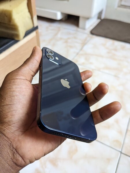 iPhone 12