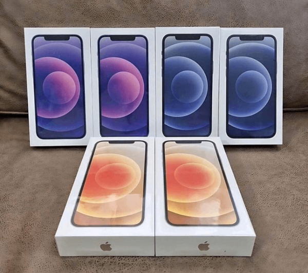 iPhone 12 simple