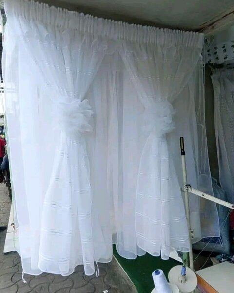 Veil with a pattern