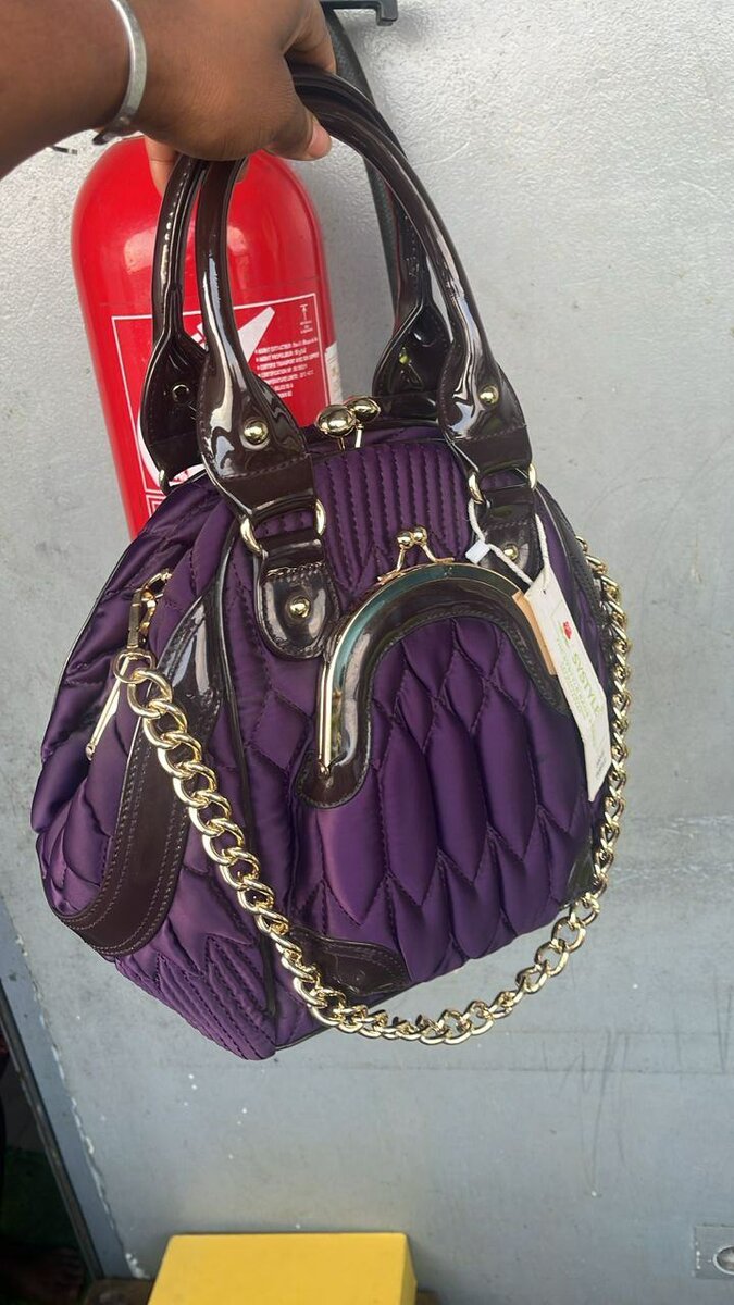 Elegant Quilted Handbag