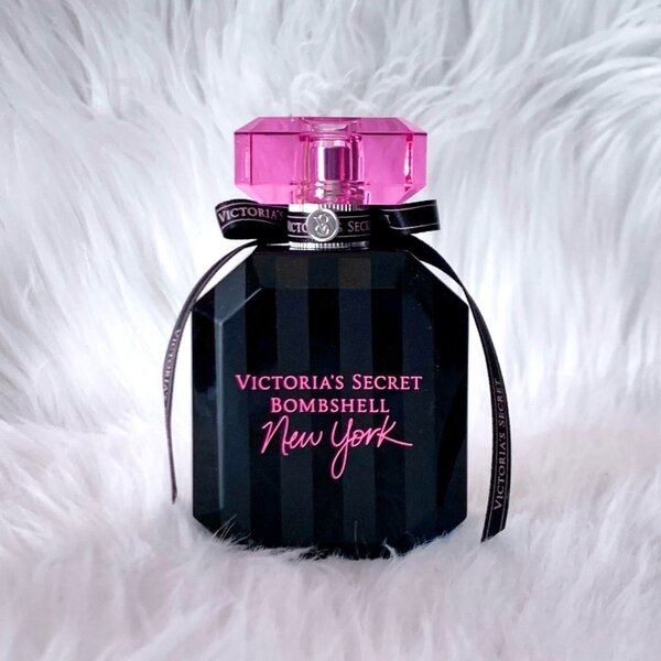 Victoria Secret Bombshell