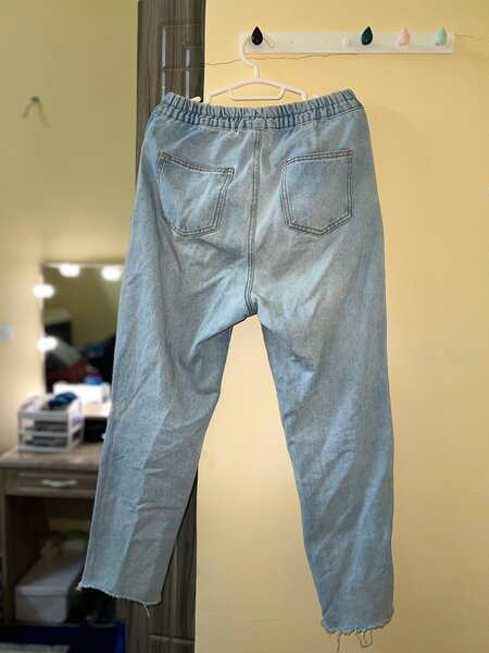 Jean boyfriend