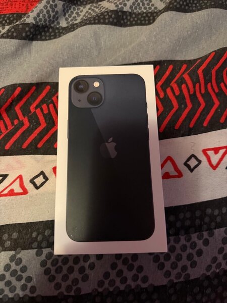 iPhone 13