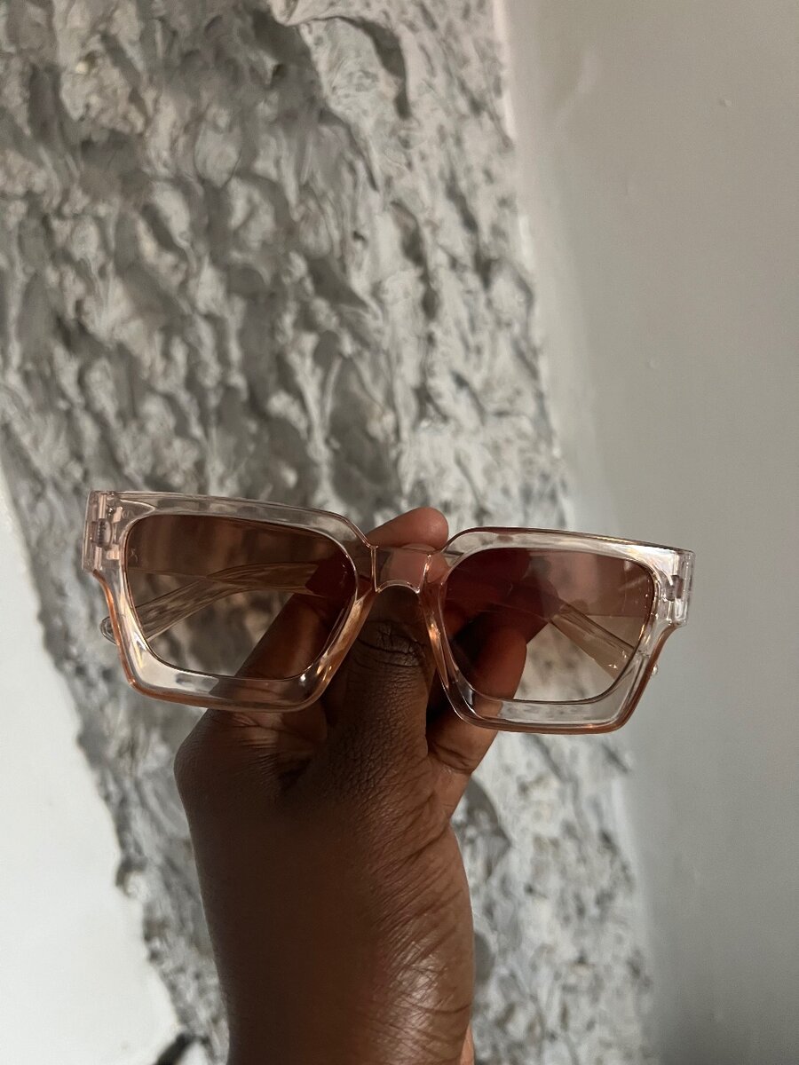 Lunettes de soleil carrées
