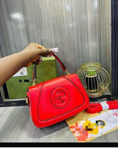 GUCCI HAND BAG