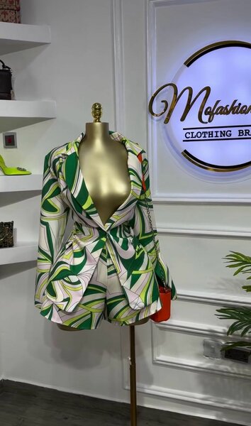 Ladies dress