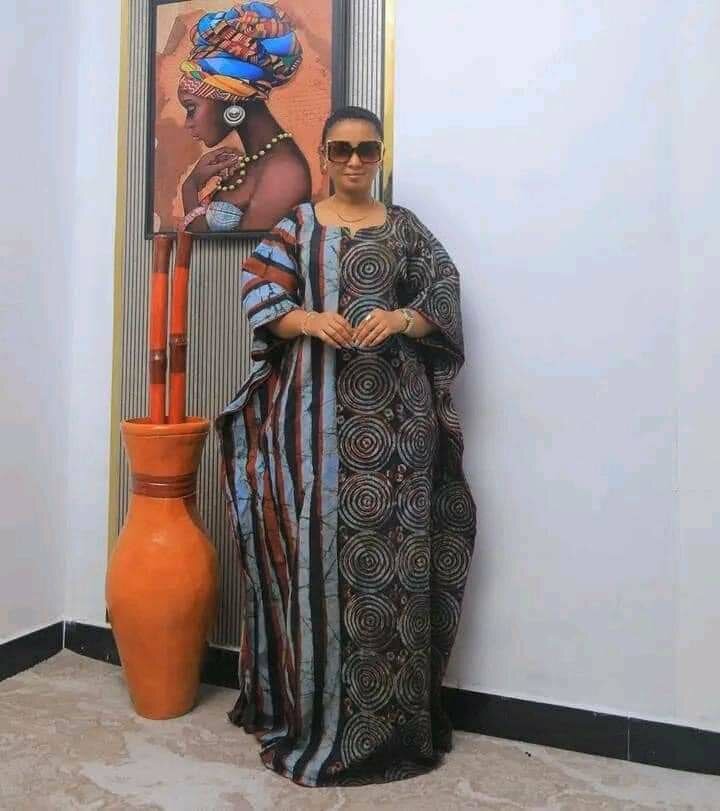Robe boubou disponible a 9000fr