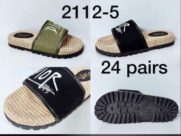 GUYS SLIPPERS