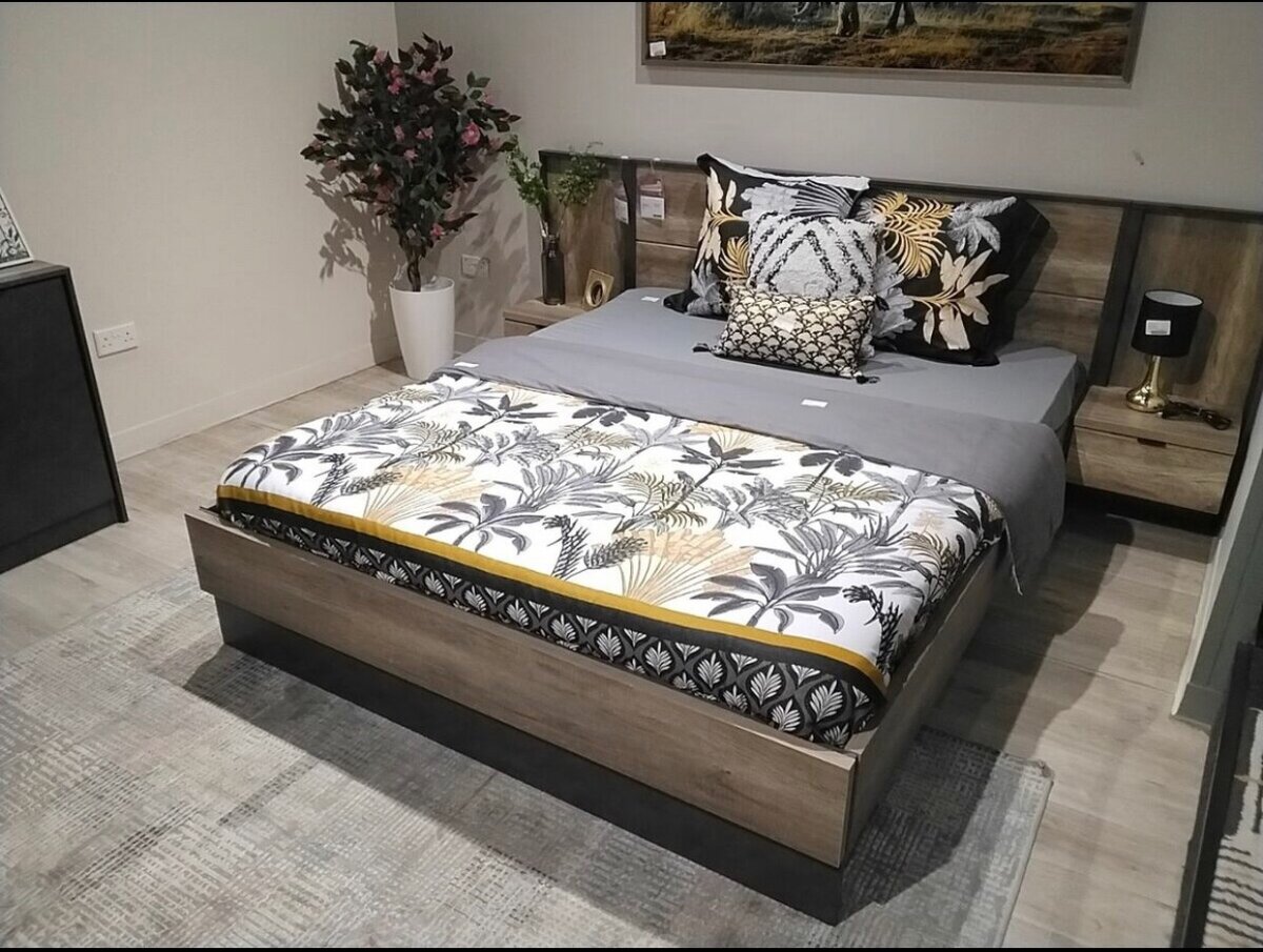 TORONTO BED
