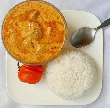Riz sauce pistache pondeuse
