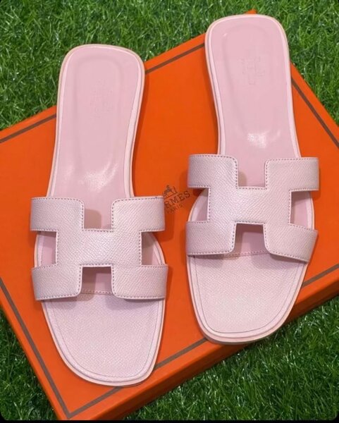 Hermes slipper