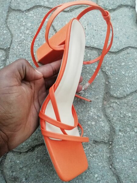 Thrift heels