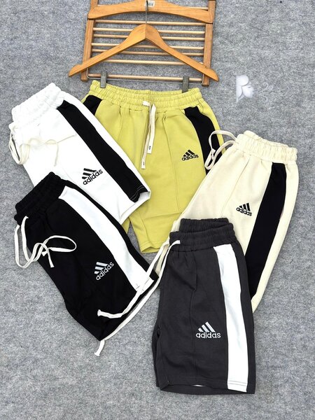 Short under, Nike et adidas
