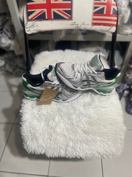 Chaussures de sport tendance