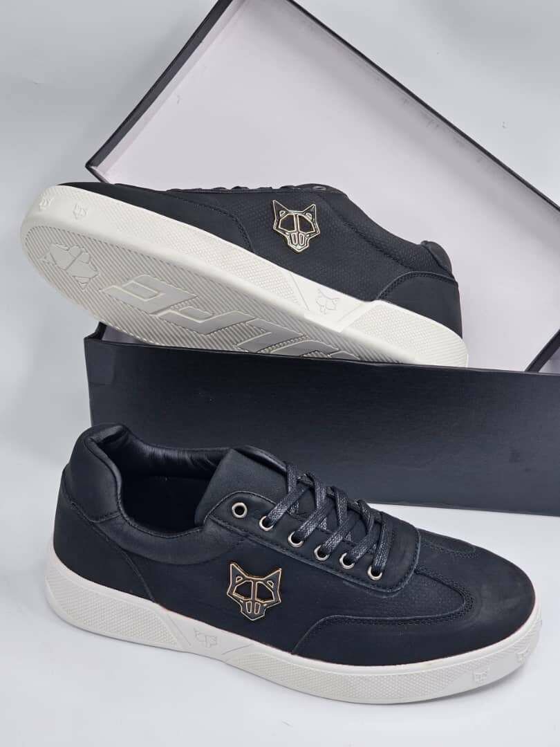 Casual Sneakers