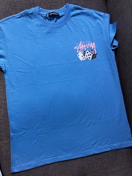 T-shirt bleu avec dés Stussy