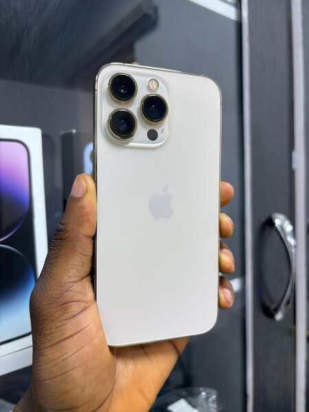 iPhone 13pro 256gig