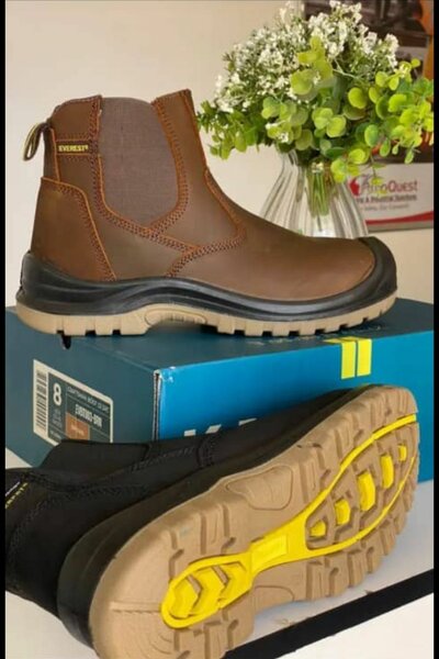 Safety shoes