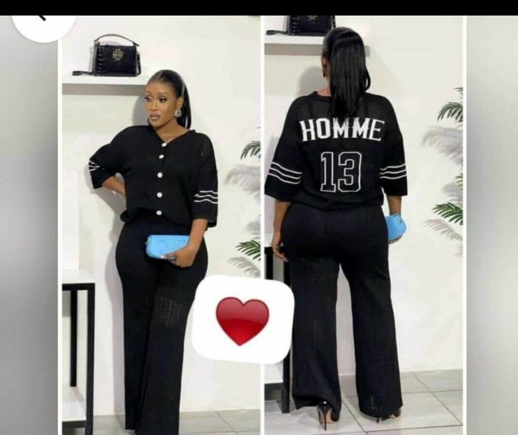 Tenue noire chic pour femme