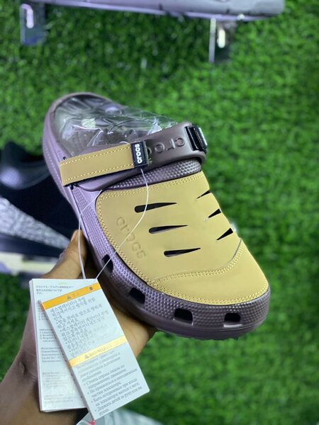 Crocs