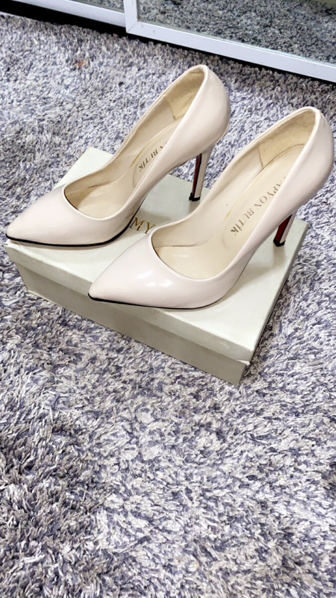 Women heels