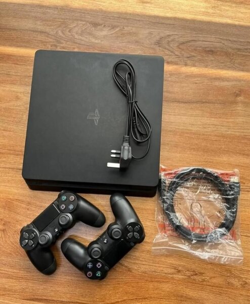 SONY PS4 SLIM 500GB[preowned]