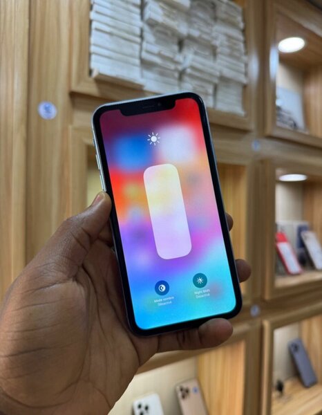 iPhone XR