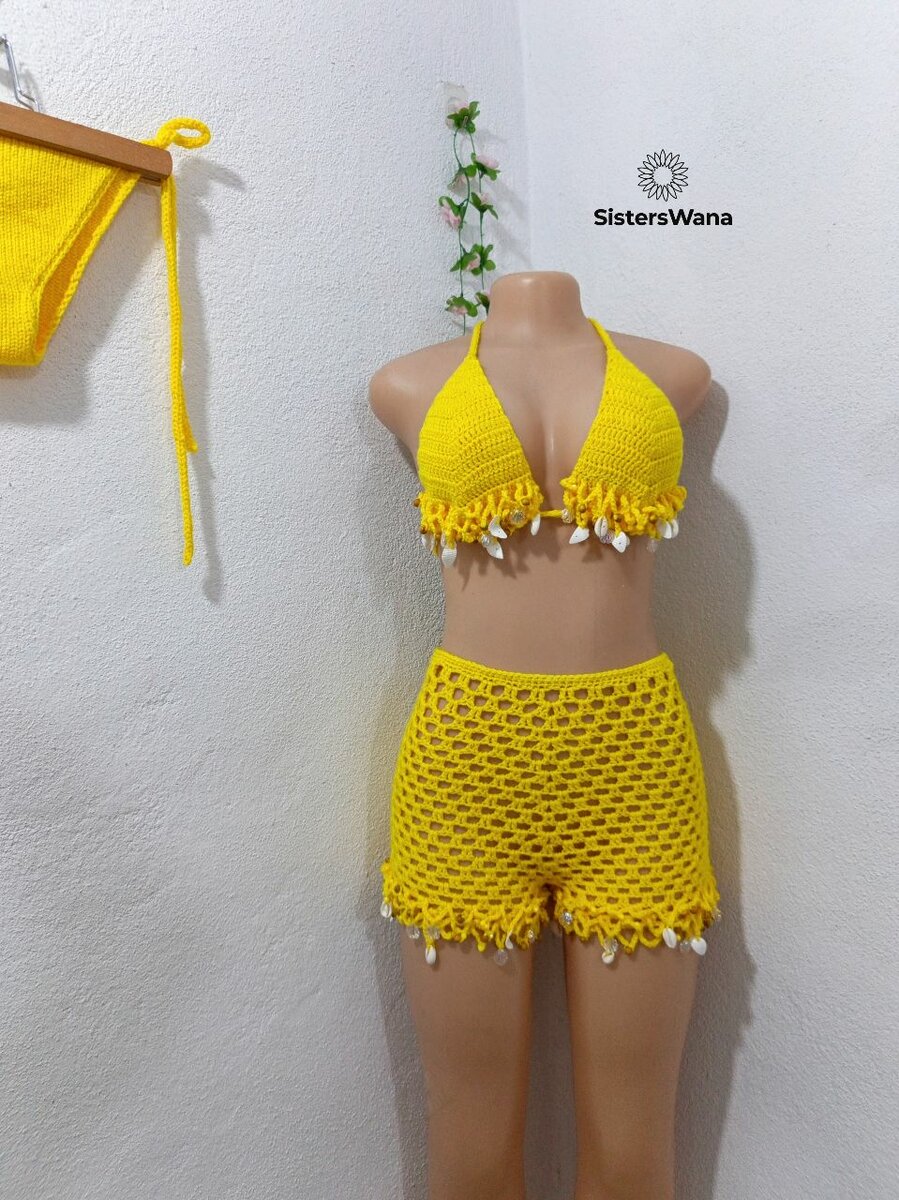 Ensemble crochet bikini et short femme